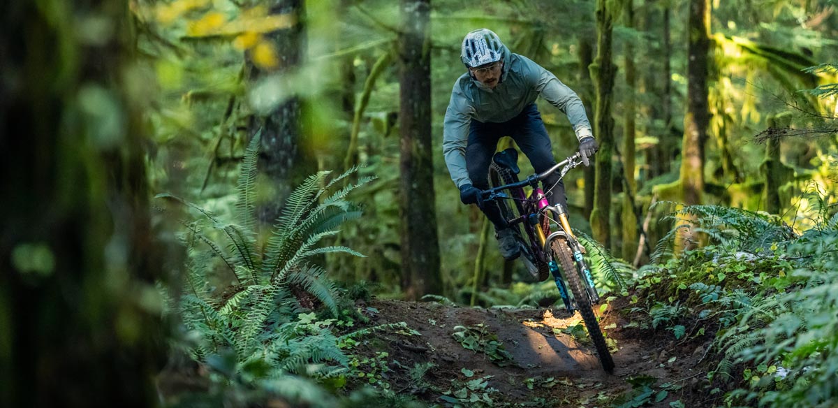 Yeti SB140 Lunch Ride Action