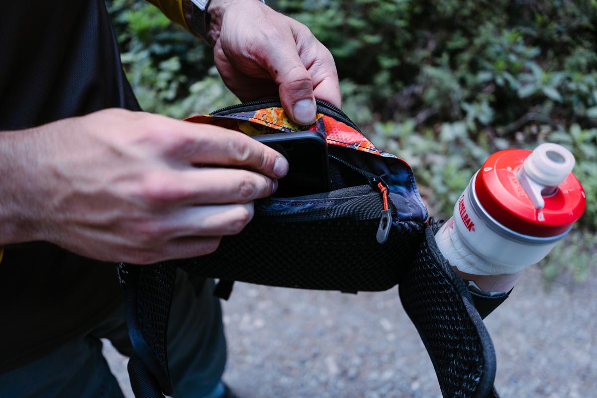 Dakine Hot Laps 2L Hip Pack Review