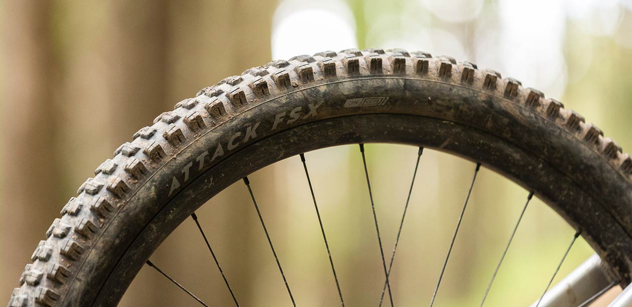 vee-attack-fsx-review-1 Vee Attack FSX Mountain Bike Tire Review