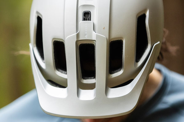Review: <br>POC Axion Race Mips Helmet