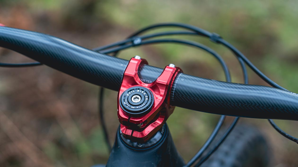 Hope Tech 35mm Carbon Handlebar Review