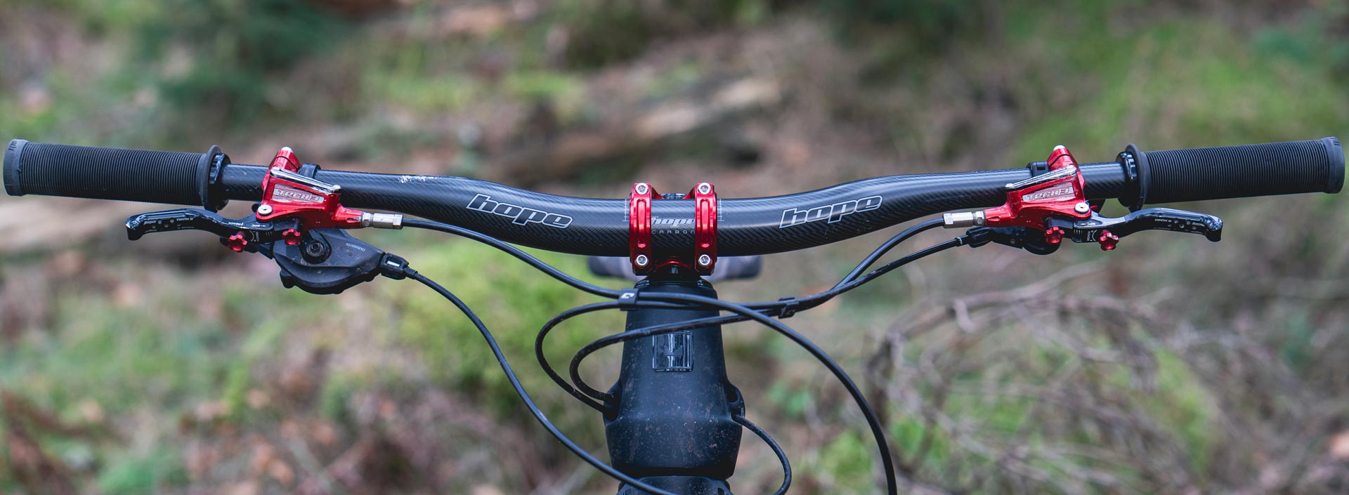 Review Hope Tech 35mm Carbon Handlebar The Loam Wolf