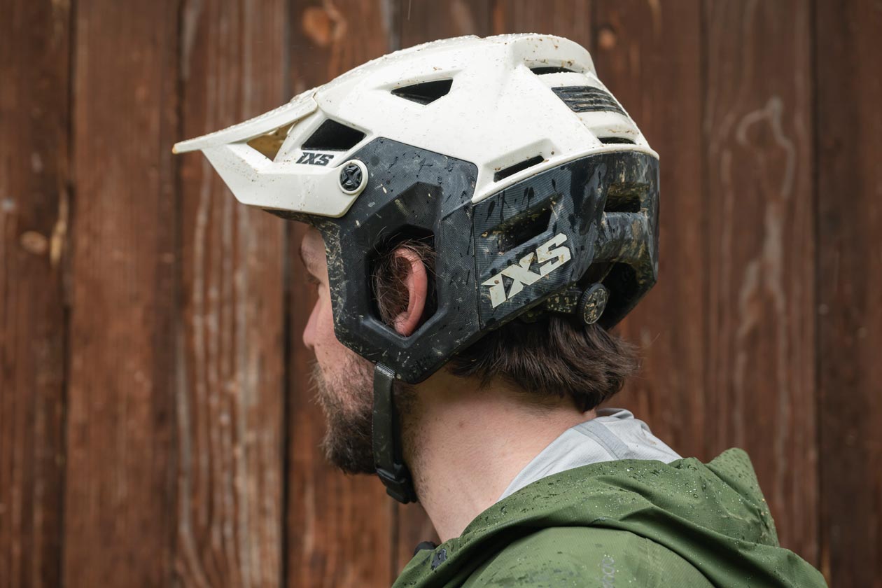 iXS Trigger X Helmet Review