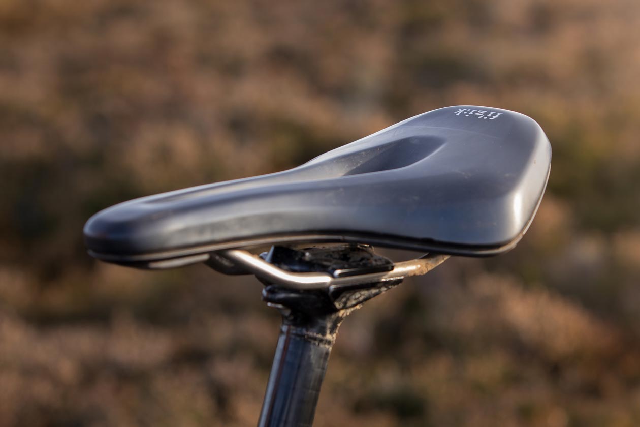 SamuelHoward-IG-42 Fizik Terra Aidon X5 eMTB Saddle Review