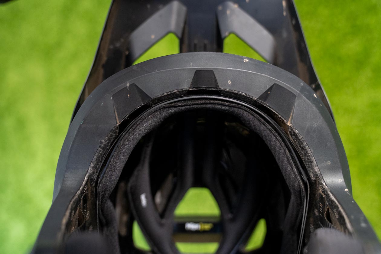TLW02890 Fox Dropframe Pro Helmet Review