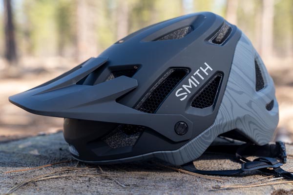 Review: <br>Smith Payroll MTB Helmet