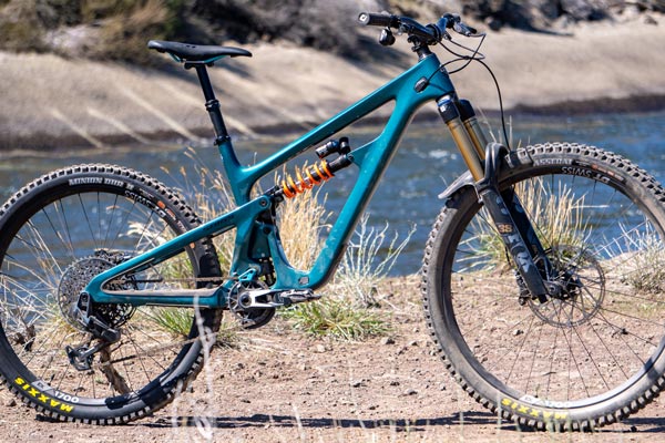 Release And First Ride: <br>The New Yeti SB165