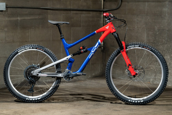 YT Industries Releases The Jeffsy Uncaged 13 | The Loam Wolf