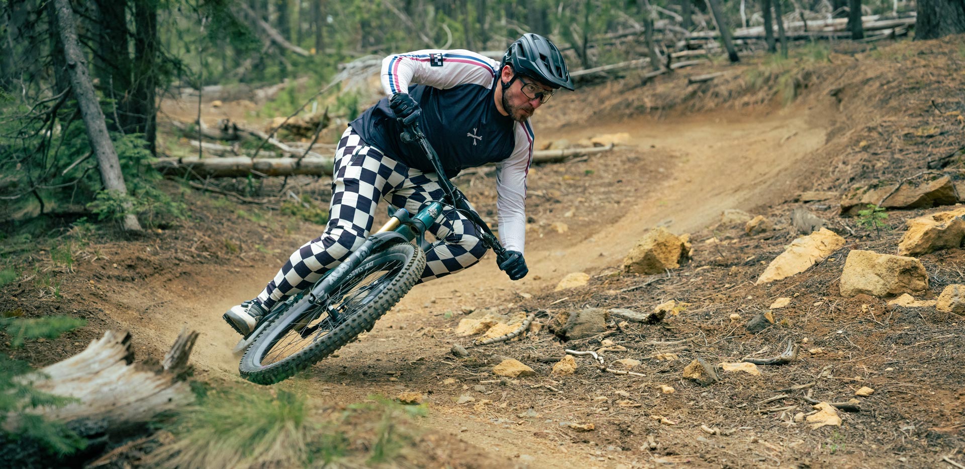 TLW_Funner060424_Rhulen-08810 Commiteq Jersey And Trail Trouser Review
