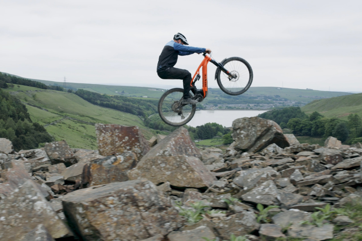 Chris Akrigg in Hard Enduro RAW