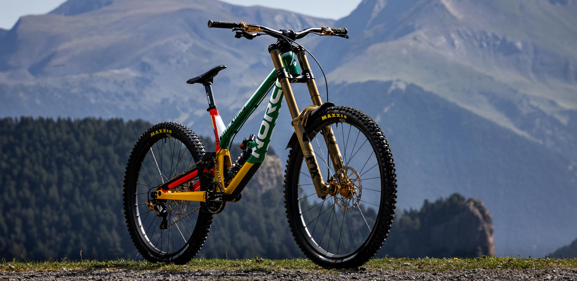 Norco Race Division Unveils New Bikes and Kits for World Champs