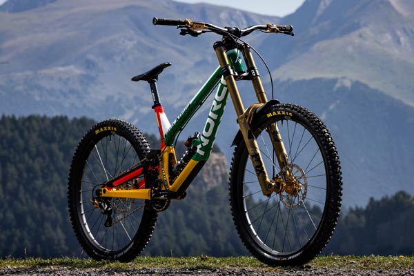 Norco Race Division Unveils New Bikes and Kits for World Champs