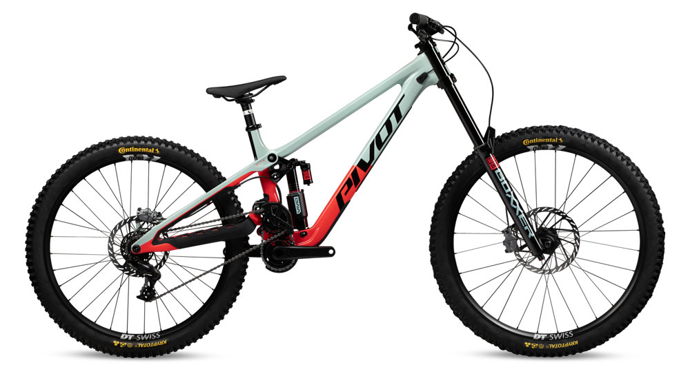 The New Pivot Phoenix Downhill Bike