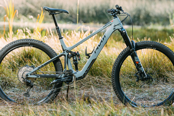 Pivot Shuttle SL Review | 2024 eMTB Lite Roundup