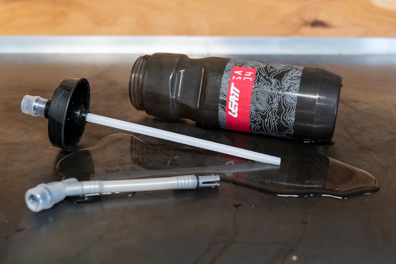 Review: Leatt SteadySip Convertible Bottle