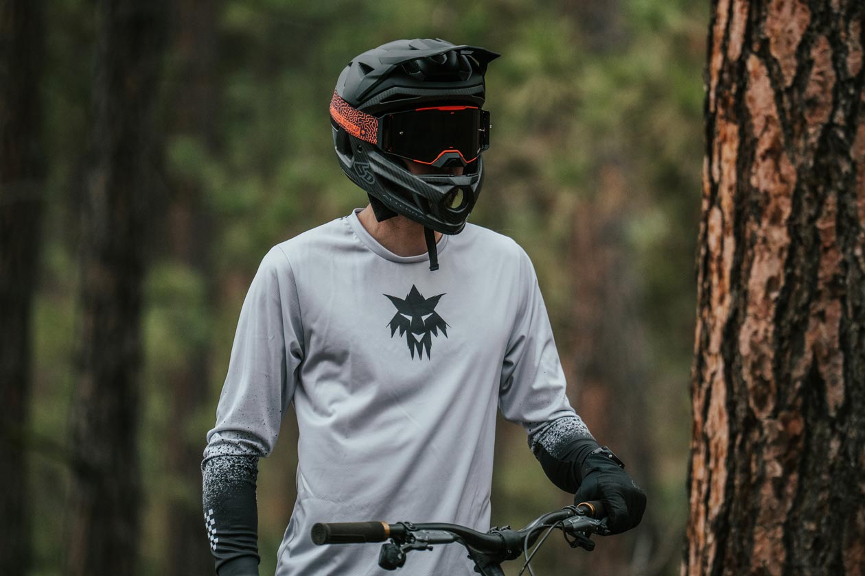 6D Alterra Full-Face Helmet Review