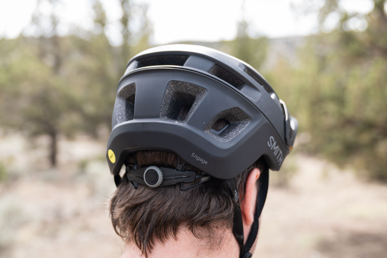 TLW05438 Smith Engage MIPS Helmet Review