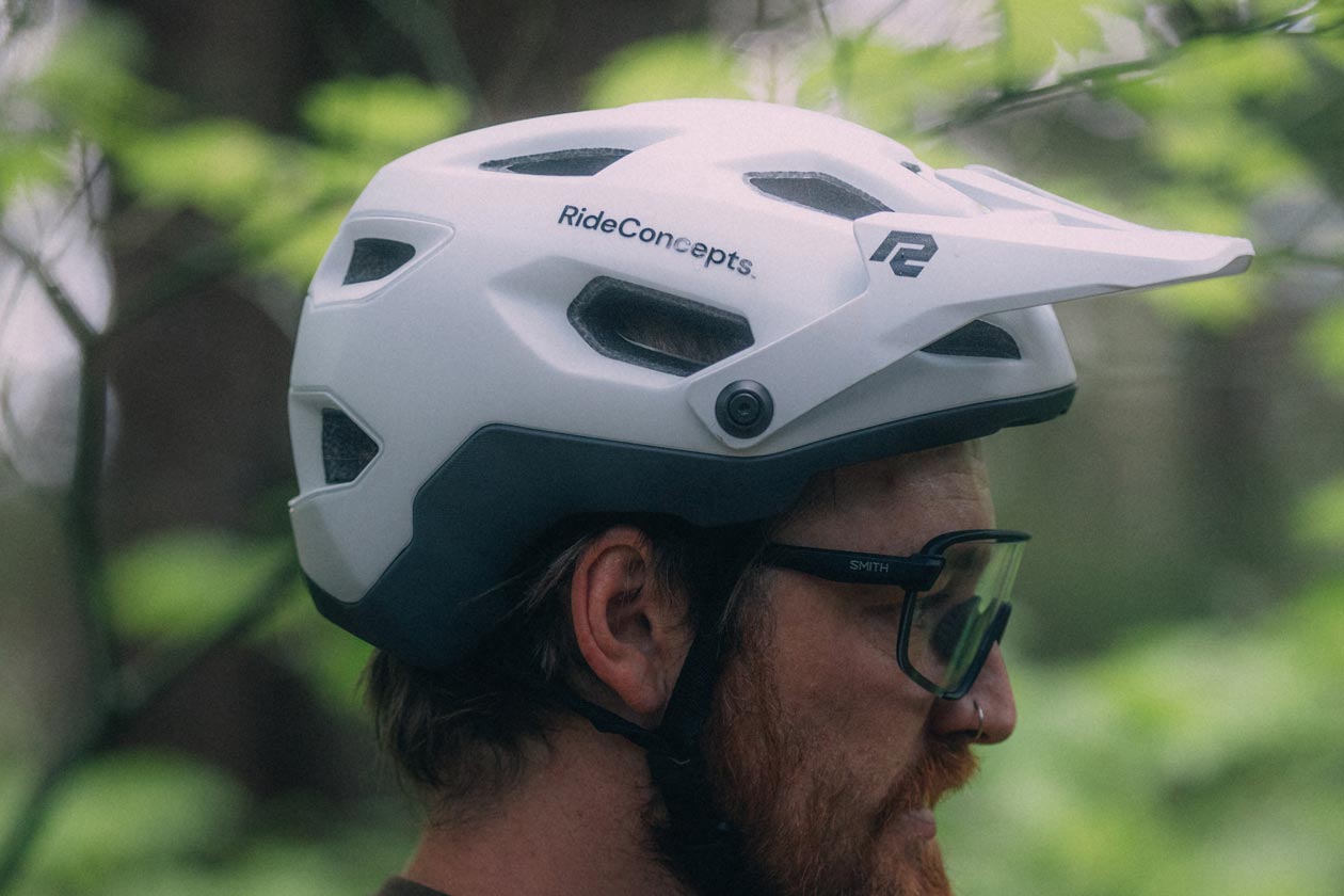 IMGL2302 Ride Concepts launches first-for-them helmets: The Deploy and Dissent Helmets