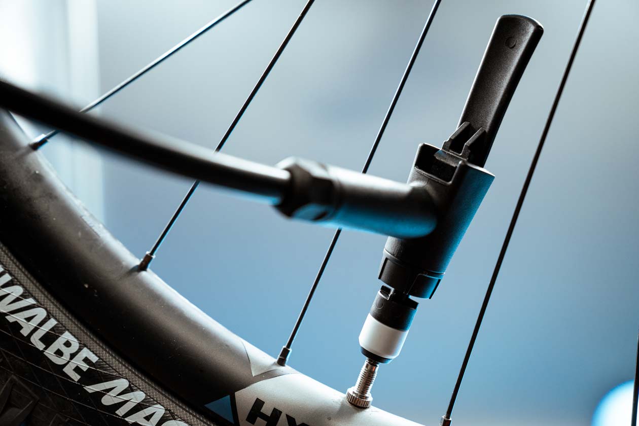 TLW05533 Schwalbe Clik Valve Review