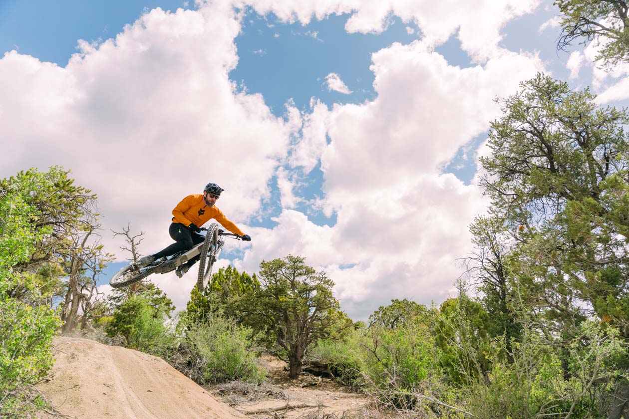 TLW_ARI_TimpPeak-3141 Ari Timp Peak 2.0 Review - 2025 eMTB Shootout