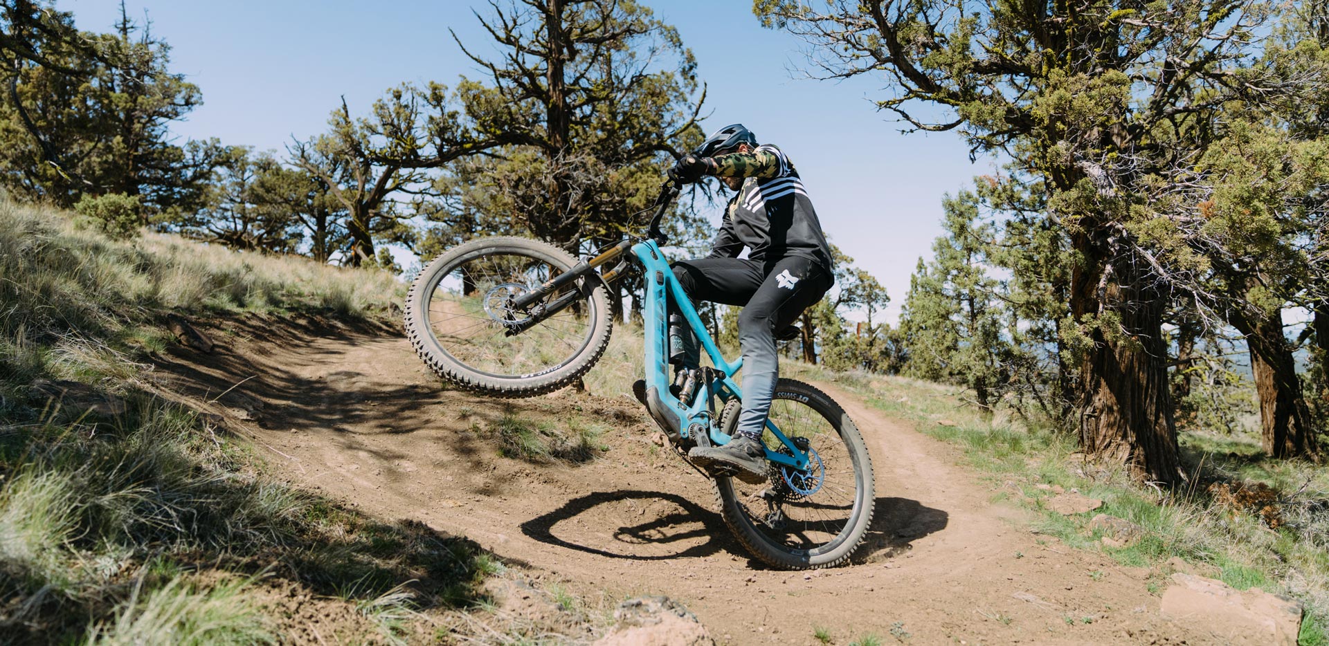 TLW_Yeti_MTe-1703 The all-new Yeti MTe Lightweight eBike