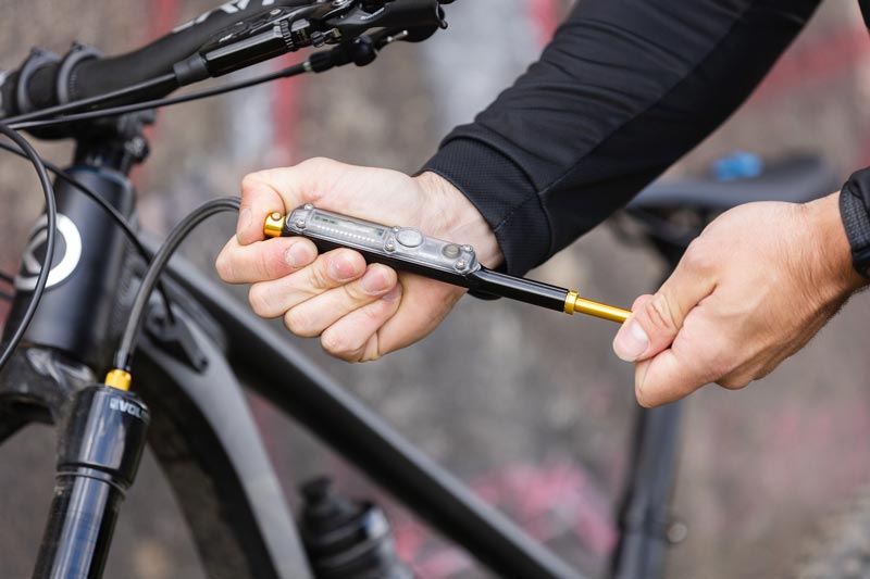 Review: Lezyne Digital Shock Drive