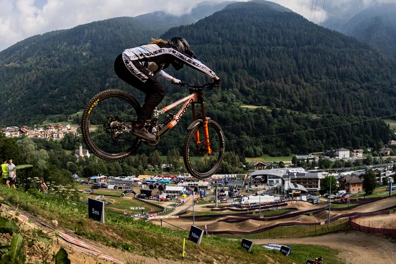 Video: Battling the Black Snake in Val di Sole