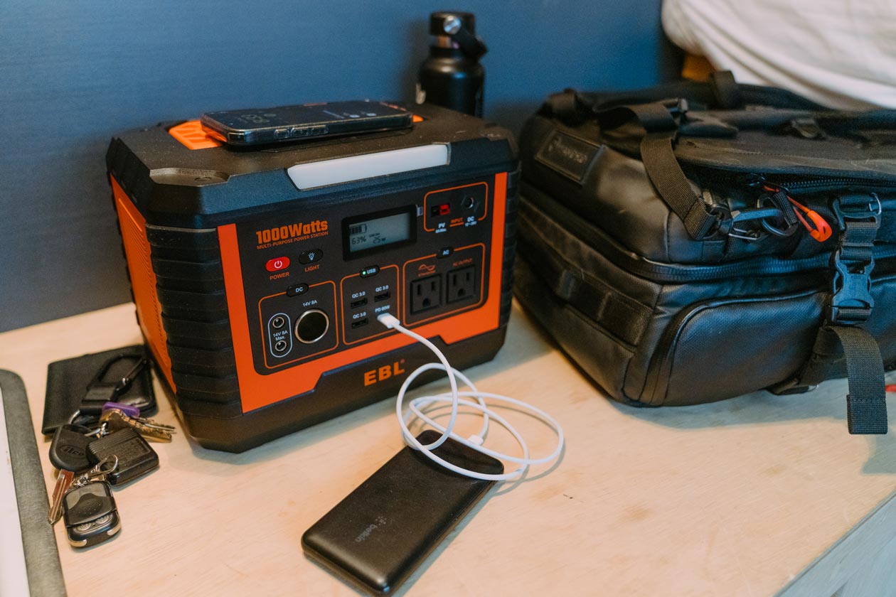 TLW_EBL_1000_Voyager-0353 EBL Voyager 1000 Portable Power Station Review