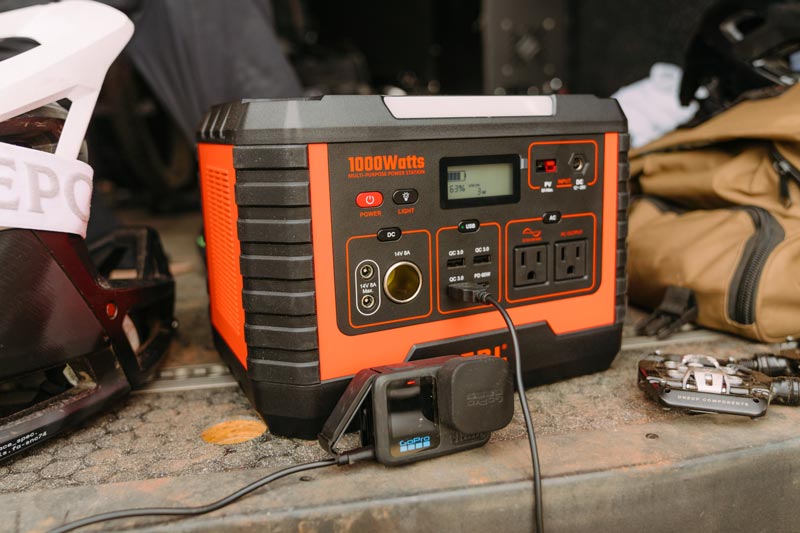 Review: EBL Voyager 1000 Portable Power Station