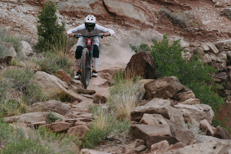 Ari Timp Peak 2.0 Review - 2025 eMTB Shootout