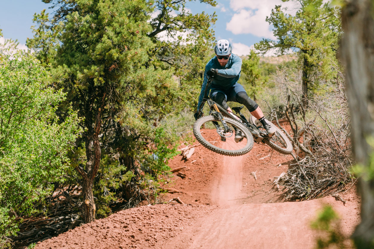 TLW_UNNO_Mith-4542 Unno Mith Review - 2025 eMTB Shootout
