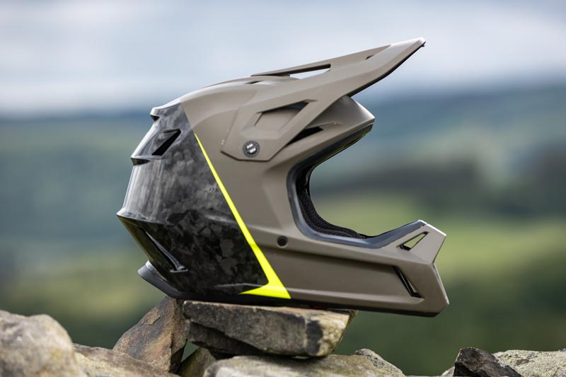 The New Fox Rampage RS Full-Face Helmet | Dissected