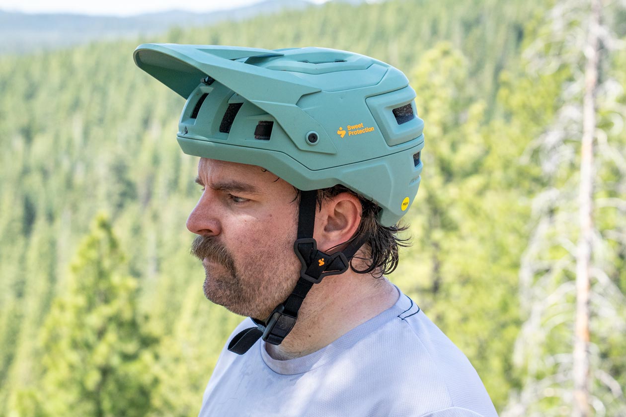 sweetprotection-bushwacker-review-4 Sweet Protection Bushwacker 2Vi Mips Helmet Review