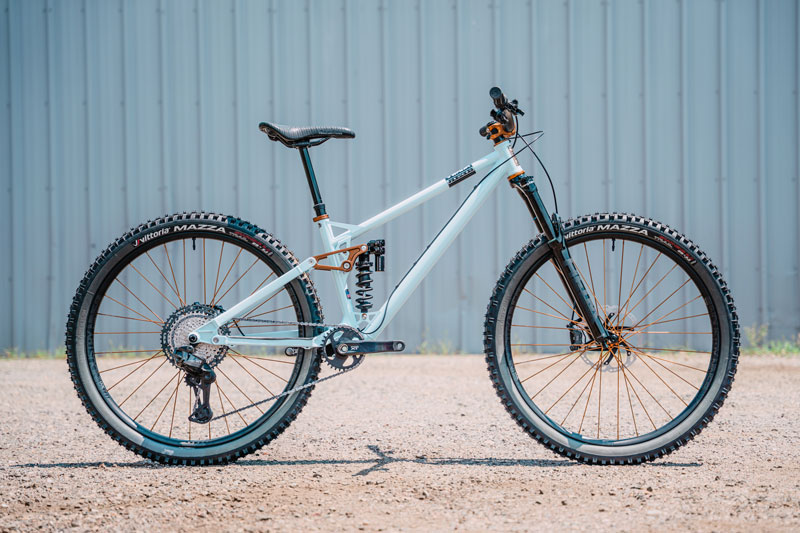 25_7_REEB_BronzeSteezl_Limited_MadeBike-1m Reeb Cycles x Industry Nine Launch Limited Edition Bronze Project Bikes