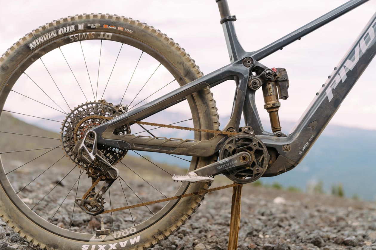 Pivot Shuttle SL/AM eMTB Review