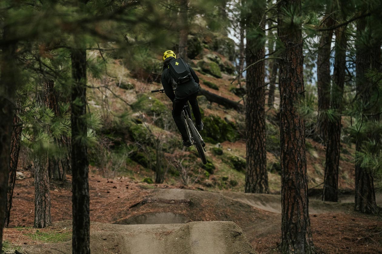 send-it-defender-2 Send It Defender 15 Adventure Pack Review