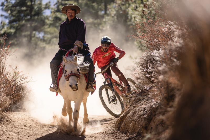 Video: Mandala ft. Kilian Bron