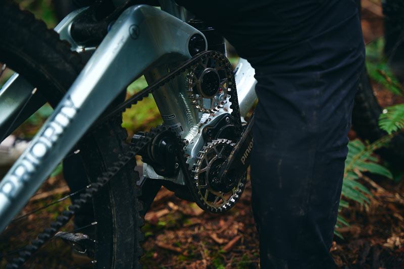 Priority_Bicycles_Vanth_Riding_Merdano-131