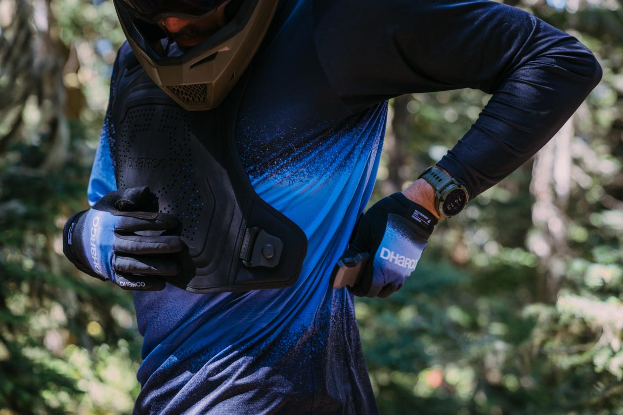 TLW_Dharco_Gravity_Vest-7316