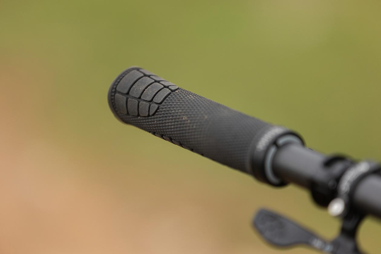 sqlab-7ox-pro-2-grip-review-2 SQLab 7OX Pro 2.0 Grip Review