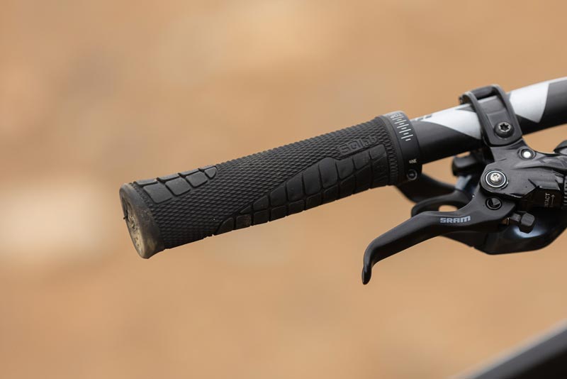 sqlab-7ox-pro-2-grip-review-4m SQLab 7OX Pro 2.0 Grip Review