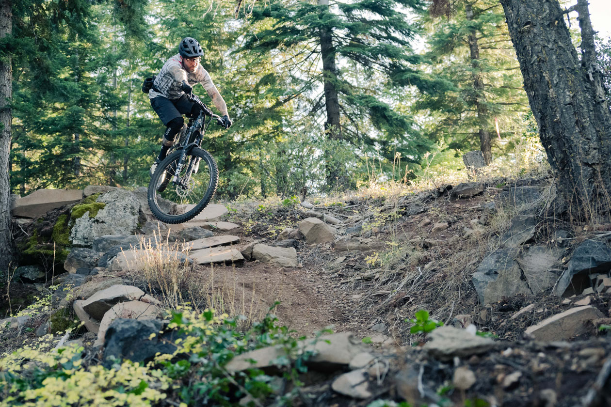 Yeti MTe eMTB Review | 2025 Lightweight eMTB Shootout