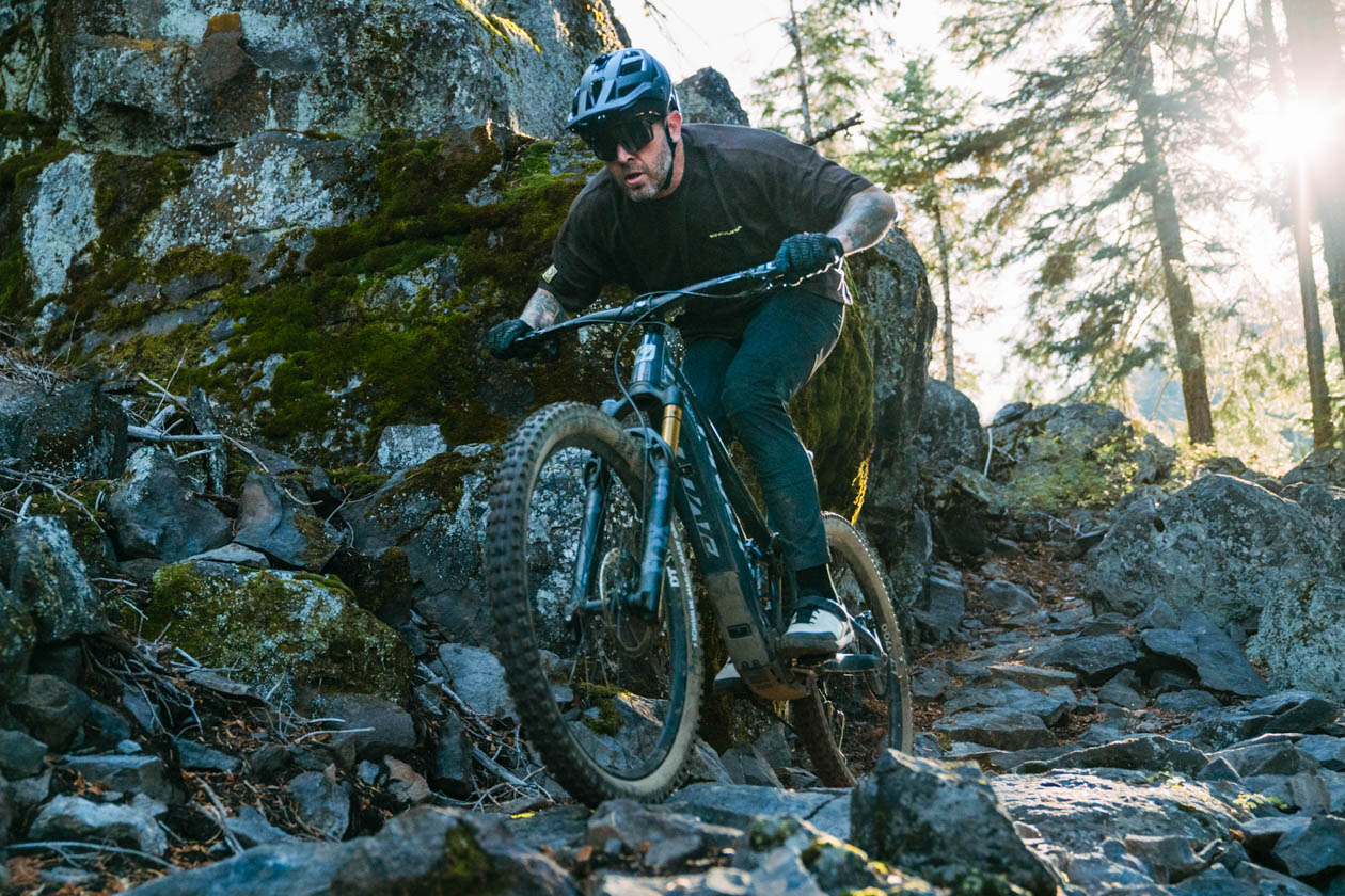 TLW_SL25-8936 Pivot Shuttle SL/AM review