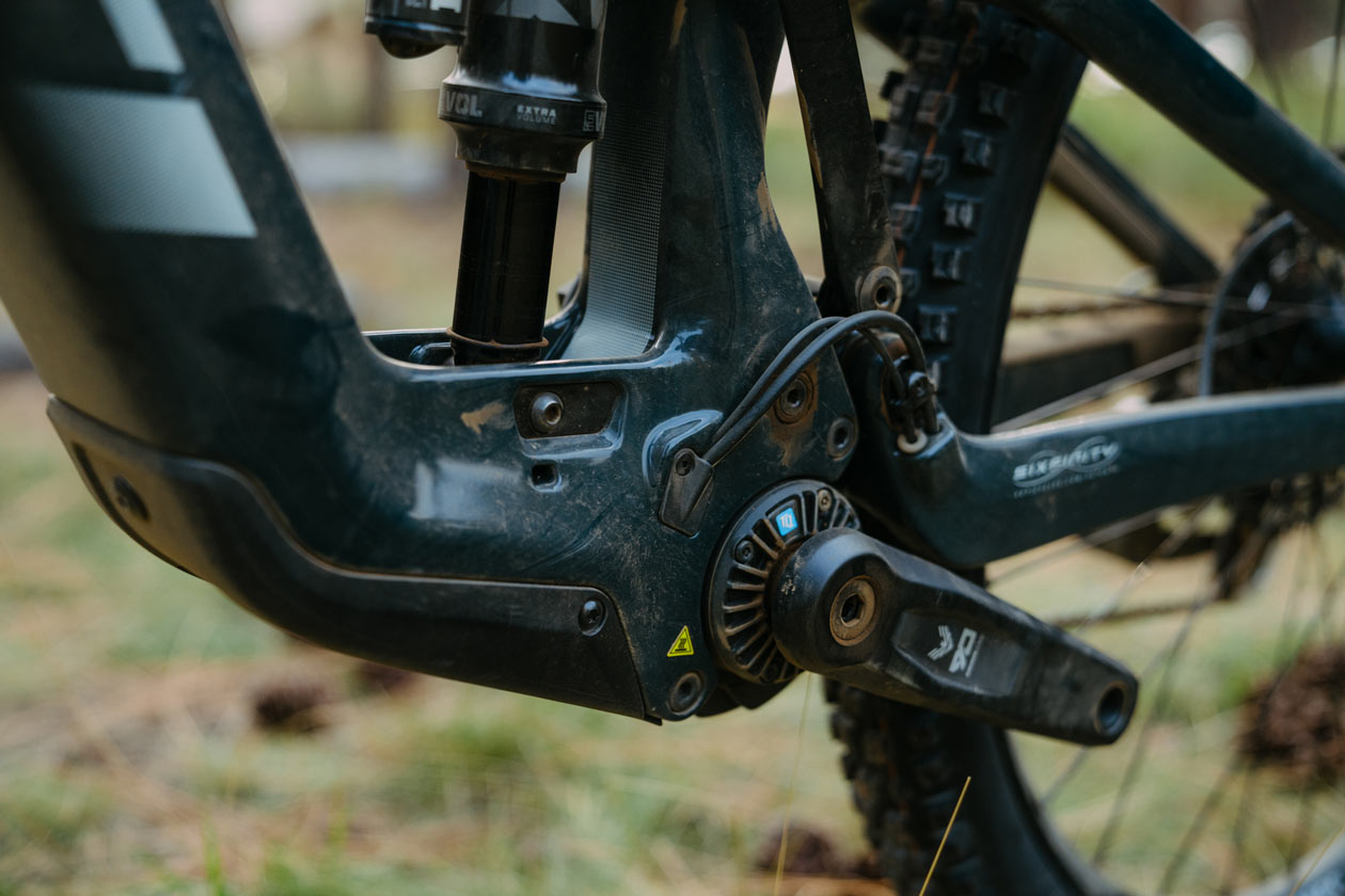 Yeti MTe Review | 2025 Lightweight eMTB Shootout | The Loam Wolf