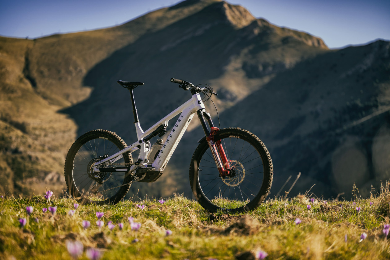 Why Doesn't Commencal Use Carbon?