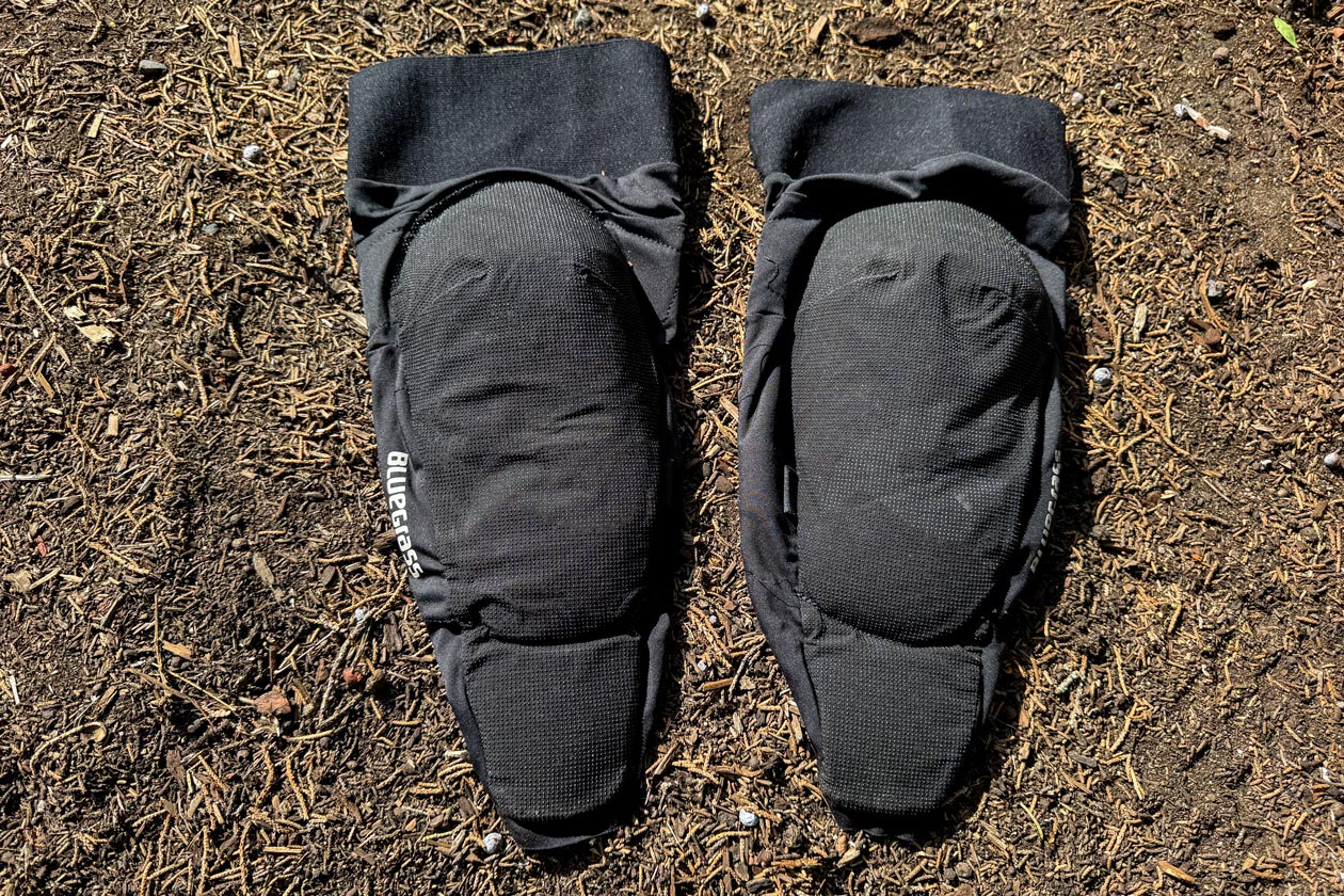 bluegrass-aura-core-review-7 Bluegrass Aura Core Knee Pad Review