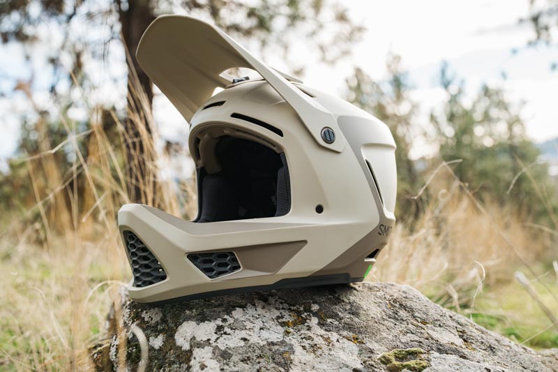 Review: Smith Hardline Full Face Helmet