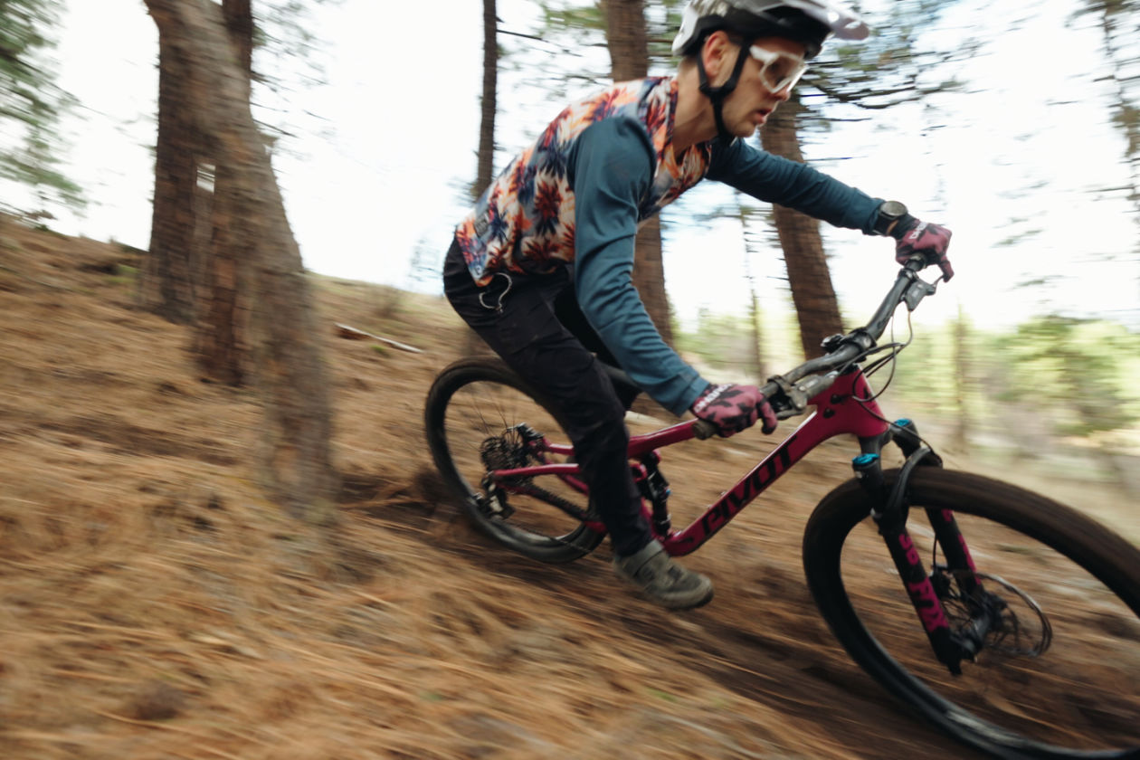 27.5 Is Not Dead | Pivot Shadowcat Brunch Ride