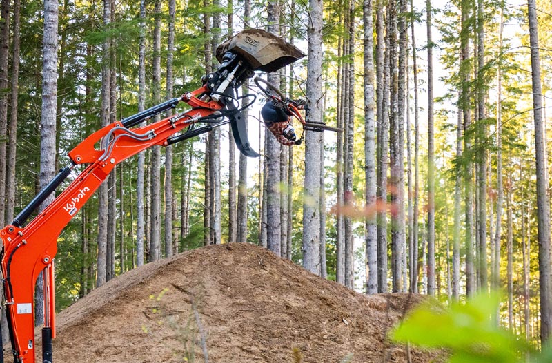 Carson Storch & Kubota Tractor Corporation Team Up