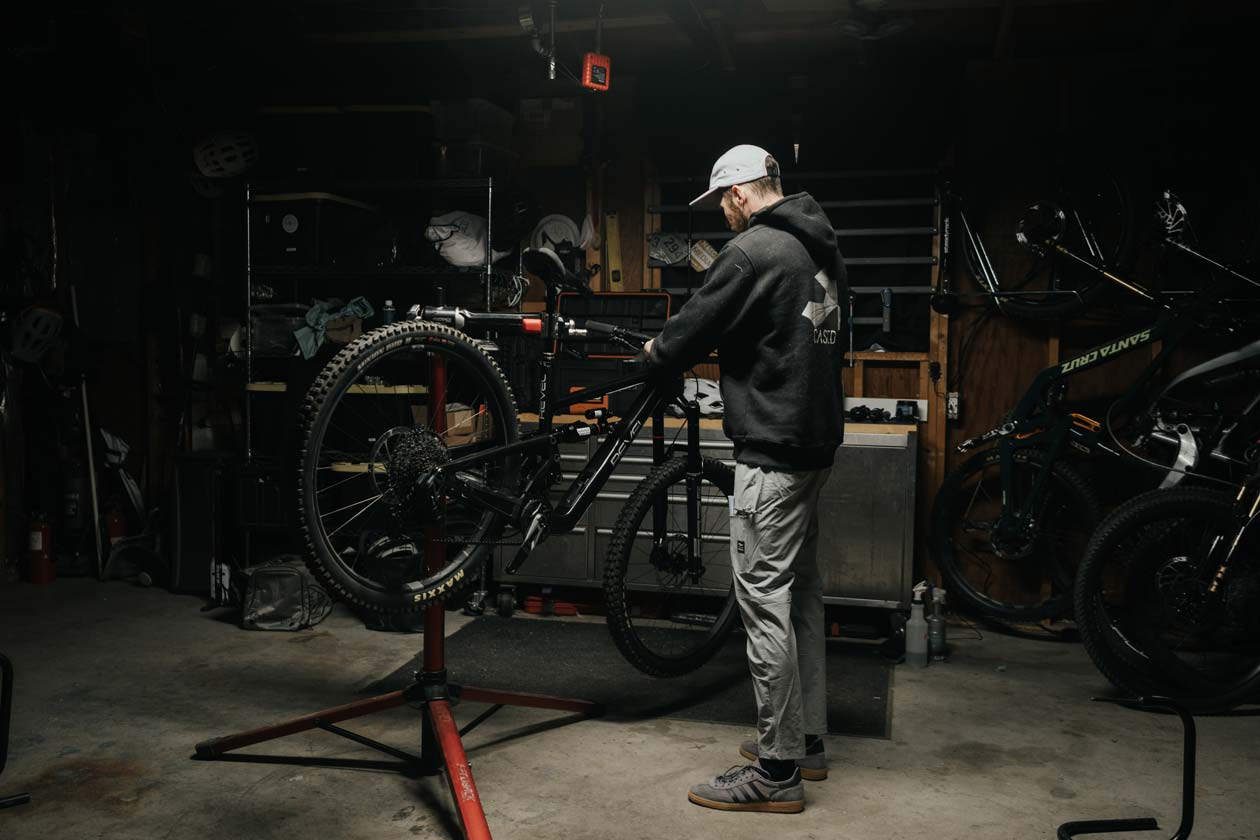 NF 6 Day Pant Review